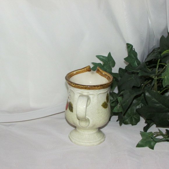 Mikasa Strawberry Festival Stoneware Creamer EB801 Vintage Cottagecore - Picture 5 of 9